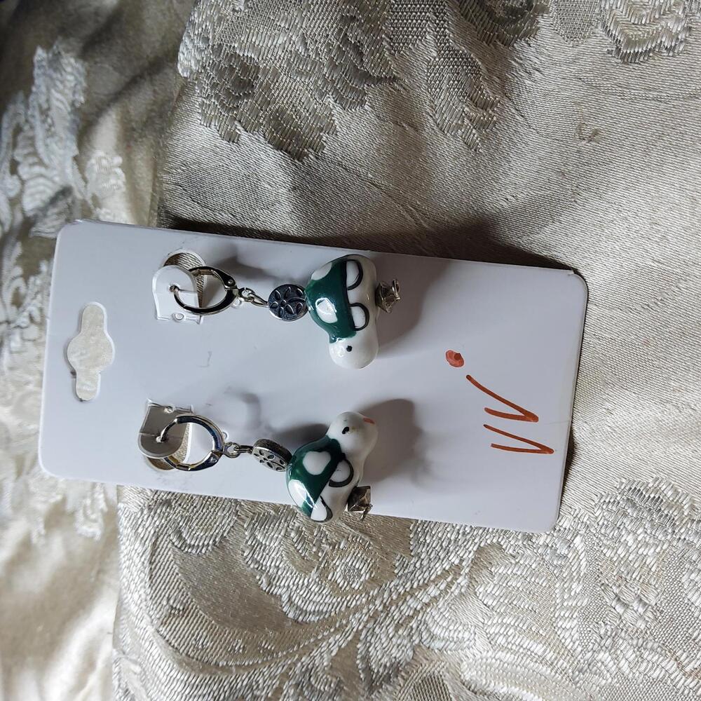 Island Friend Earrings